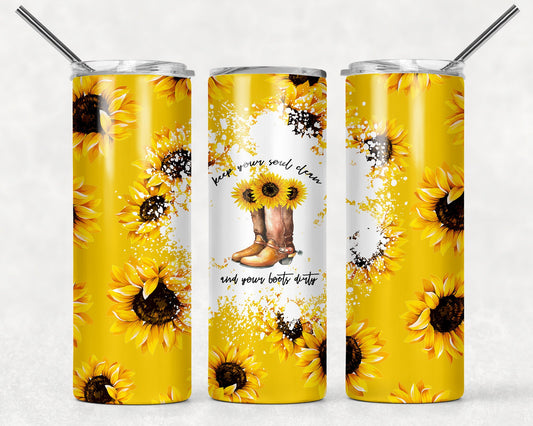 Tumbler |Keep your soul clean and your boots dirty | Drinkware | wine | Gift | Sarcasm| OSFA | girl hunter
