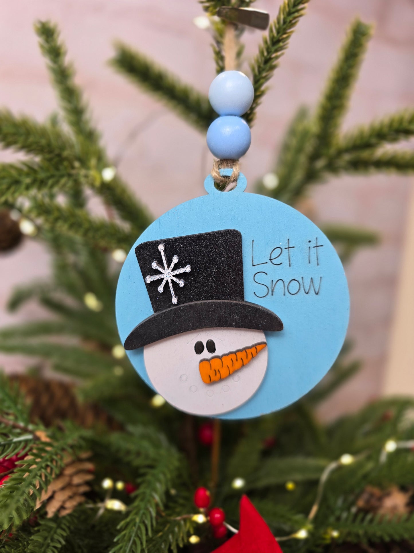 Ornament - Let it snow OR1016-25 - Hand Painted Christmas Ornament