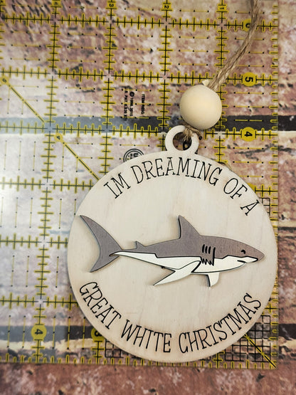 Ornament| I'm dreaming of a Great white Christmas |  gift | Friend gift | friends | Cheeky | funny