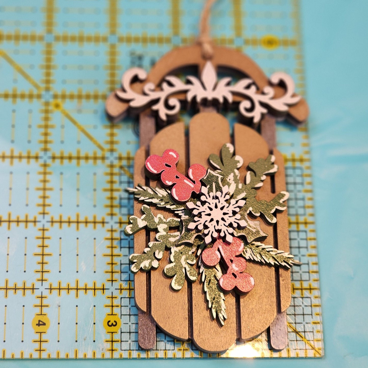 Ornament| A Christmas sled - scrollwork |  gift | Friend gift | sledding | Jingle all the way | Merry Christmas!